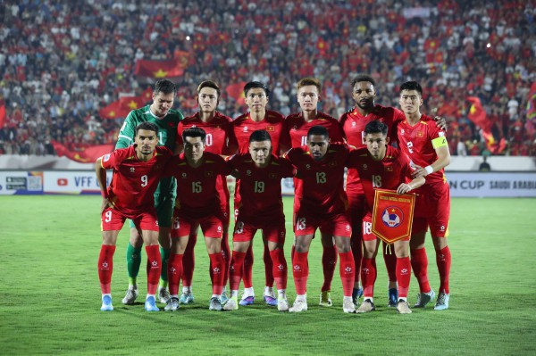 HLV Kim Sang-sik còn cả ‘kho nhân tài’, đội tuyển Việt Nam sẽ còn chất hơn nữa! HLV Kim Sang-sik còn cả ‘kho nhân tài’, đội tuyển Việt Nam sẽ còn chất hơn nữa!