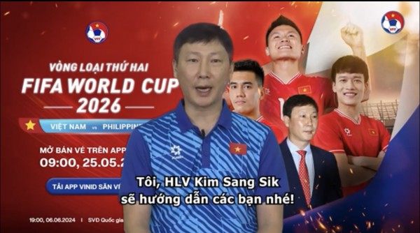 HLV Kim Sang-sik đích thân hướng dẫn mua vé online trận đội tuyển Việt Nam đấu Philippines