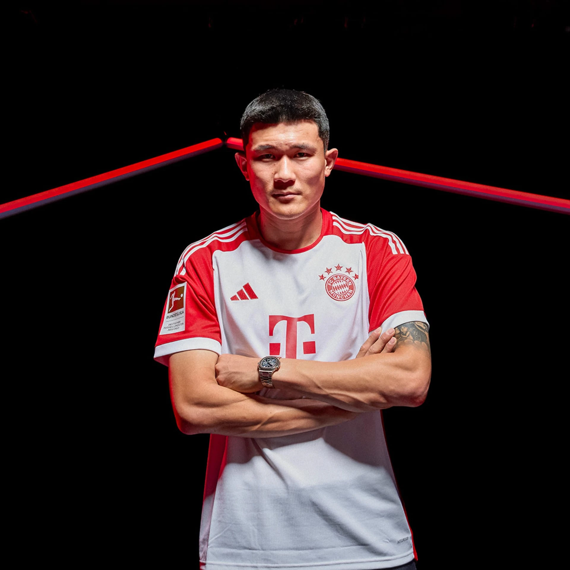 HLV Kim Sang-sik: Độc đáo hình ảnh nhảy hip hop và điều ít người biết với sao Bayern Munich
