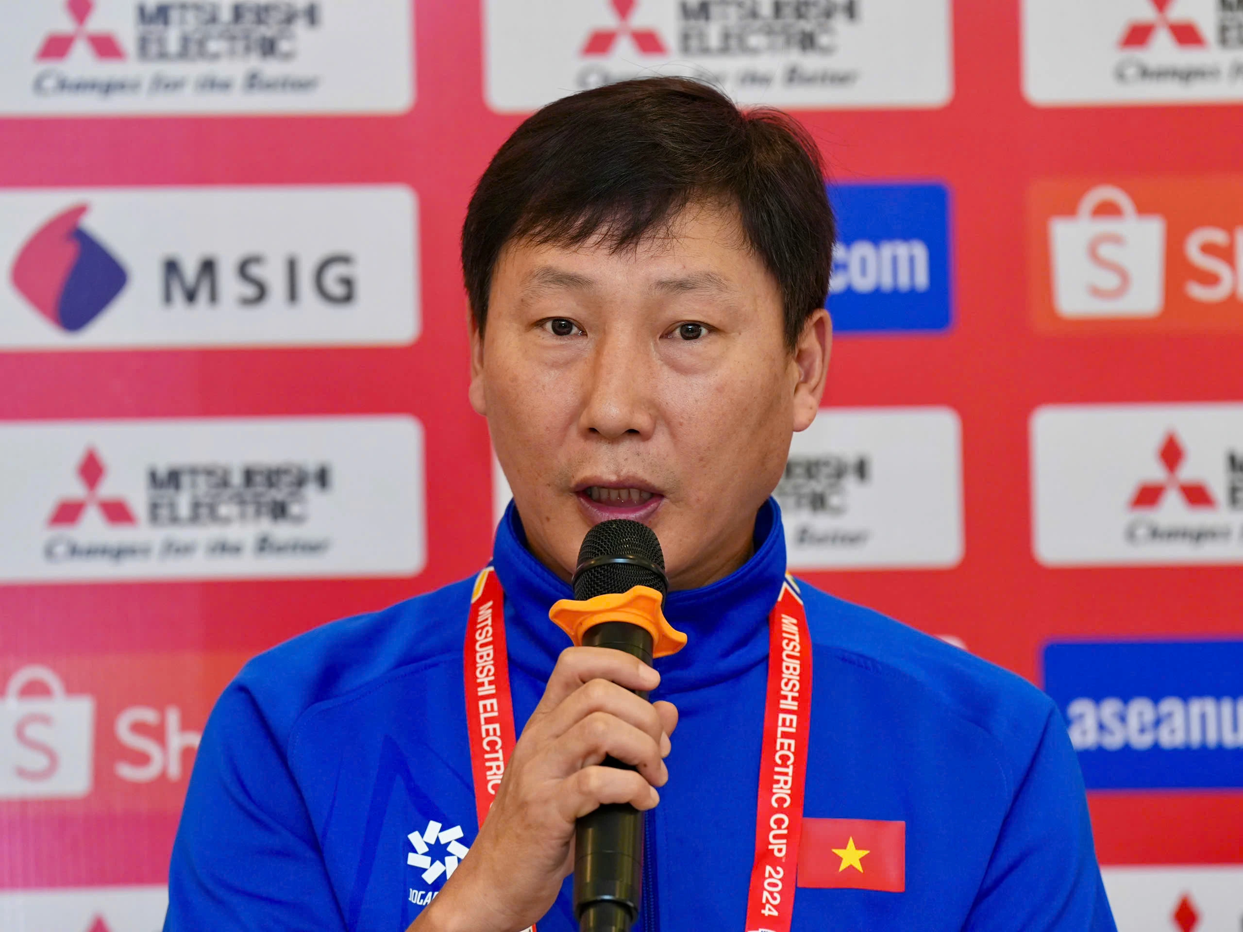 HLV Kim Sang-sik: 'Đội tuyển Việt Nam đã có kế hoạch cho chung kết' HLV Kim Sang-sik: 'Đội tuyển Việt Nam đã có kế hoạch cho chung kết'