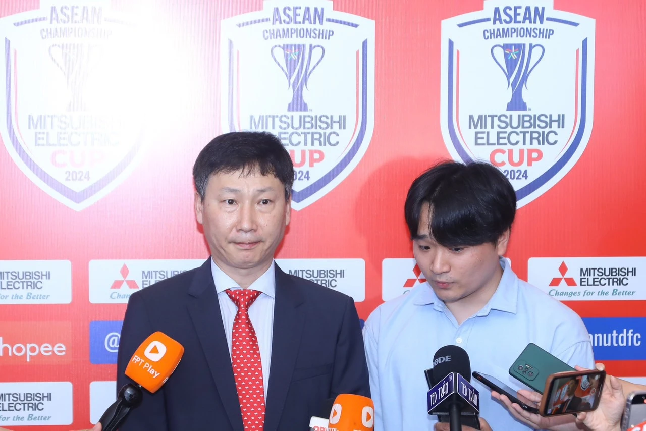 HLV Kim Sang-sik nhận định các đối thủ cùng bảng: 'Việt Nam muốn vô địch AFF Cup 2024'