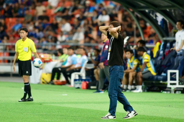 HLV Kim Sang-sik nhấn mạnh điều đặc biệt, ví von cực thú vị về một loại kỹ năng: 'Bắn là phải chuẩn'