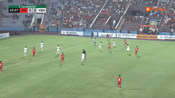 HLV Kim Sang-sik tiết lộ điểm yếu U.23 Việt Nam, lý giải cách thay người cực 'dị'