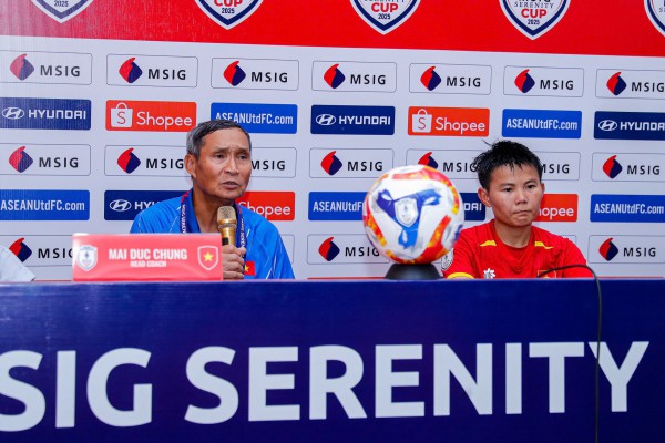 HLV Mai Đức Chung cảm ơn Thủ tướng, Bích Thùy bật khóc, HLV Úc 'sợ bị gỡ hòa'