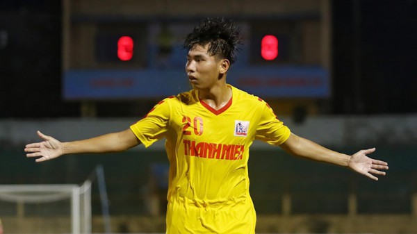 HLV Ngô Quang Trường đặt chỉ tiêu U.21 Sông Lam Nghệ An giành ngôi vô địch