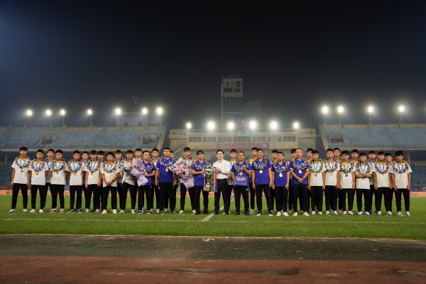 Hà Nội hoàn thiện mảnh ghép vô địch, gợi mở điều này cho bóng đá Việt Nam