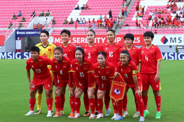 Hàng công ghi bàn đẳng cấp thắng Thái Lan, đội tuyển nữ Việt Nam giành HCĐ: VFF thưởng 600 triệu đồng Hàng công ghi bàn đẳng cấp thắng Thái Lan, đội tuyển nữ Việt Nam giành HCĐ: VFF thưởng 600 triệu đồng