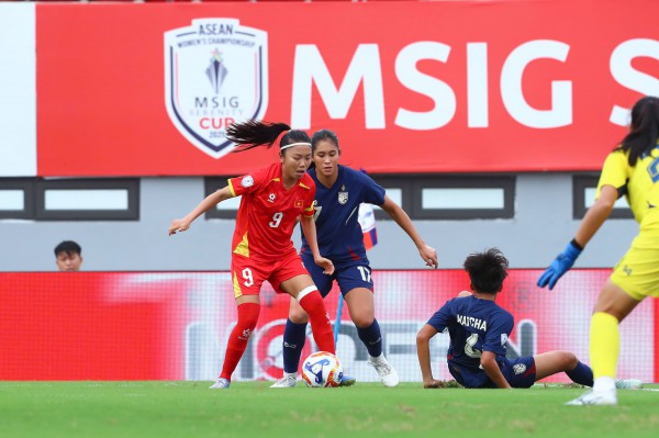 Hàng công ghi bàn đẳng cấp thắng Thái Lan, đội tuyển nữ Việt Nam giành HCĐ: VFF thưởng 600 triệu đồng Hàng công ghi bàn đẳng cấp thắng Thái Lan, đội tuyển nữ Việt Nam giành HCĐ: VFF thưởng 600 triệu đồng