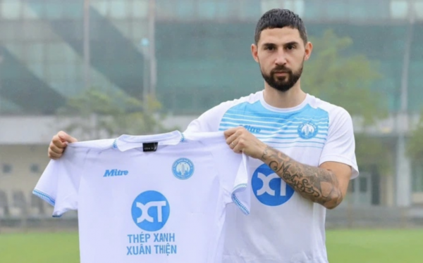 Hàng thủ mới của đội tuyển Việt Nam: Cao lớn và đẳng cấp hơn Hàng thủ mới của đội tuyển Việt Nam: Cao lớn và đẳng cấp hơn