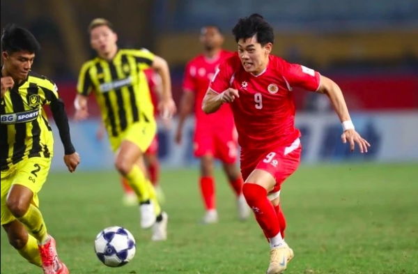 Hàng thủ trên 1,90 m của HAGL đấu đối thủ cực mạnh CLB CAHN: Trung Kiên cản nổi Đình Bắc?