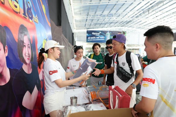 Hào hứng tranh tài giải pickleball ZonZon Cúp Thiên Nhiên 2026: Ca sĩ Minh Quân vô địch Hào hứng tranh tài giải pickleball ZonZon Cúp Thiên Nhiên 2026: Ca sĩ Minh Quân vô địch