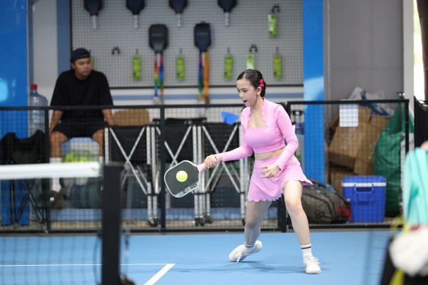 Hào hứng tranh tài giải pickleball ZonZon Cúp Thiên Nhiên 2026: Ca sĩ Minh Quân vô địch Hào hứng tranh tài giải pickleball ZonZon Cúp Thiên Nhiên 2026: Ca sĩ Minh Quân vô địch