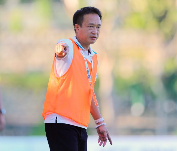 'Hiện tượng' Trường ĐH Công nghiệp TP.HCM đủ sức gây sốc trước 'ông lớn' Thủy lợi? 'Hiện tượng' Trường ĐH Công nghiệp TP.HCM đủ sức gây sốc trước 'ông lớn' Thủy lợi?