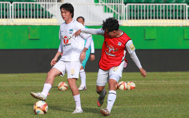 Hoàng Anh Gia Lai đưa ra phương án để được dự V.League 2023