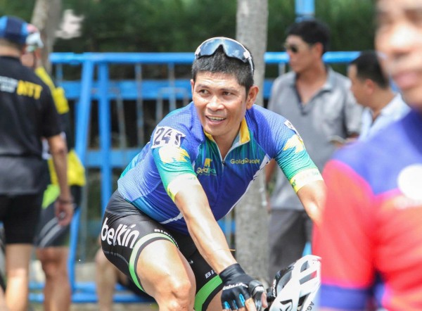 Huyền thoại xe đạp Mai Công Hiếu: Lan tỏa thông điệp hòa bình từ những vòng quay