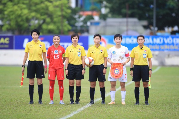 Huỳnh Như ghi dấu ấn, đội TP.HCM thắng nhọc nhằn Tuyết Dung và đội Hà Nam