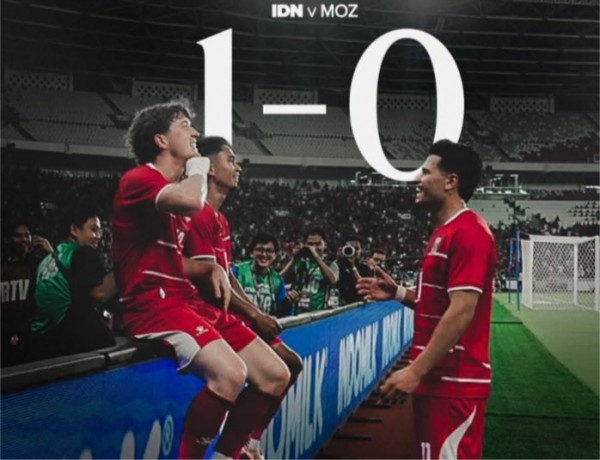 Indonesia tăng hạng FIFA ‘vù vù’ nhờ thắng Mozambique, Thái Lan bị chỉ trích nặng nề vì… Indonesia tăng hạng FIFA ‘vù vù’ nhờ thắng Mozambique, Thái Lan bị chỉ trích nặng nề vì…