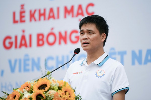 Khởi tranh giải bóng đá công nhân, viên chức Việt Nam khu vực phía bắc Khởi tranh giải bóng đá công nhân, viên chức Việt Nam khu vực phía bắc