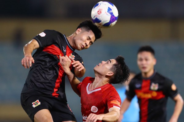 Không phải trụ hạng, cuộc đấu trí nào hấp dẫn hơn cả đua vô địch V-League?