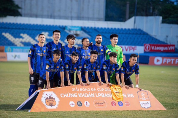 Không thắng trận này, HAGL đừng nghĩ chuyện trụ hạng V-League! Không thắng trận này, HAGL đừng nghĩ chuyện trụ hạng V-League!