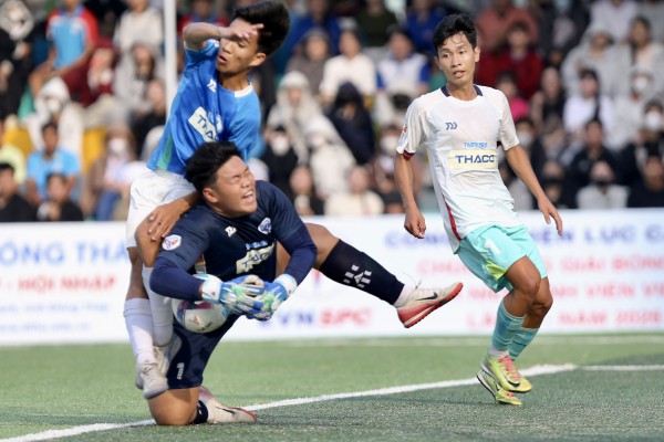 Kỷ lục 322 bàn thắng, 8 đội không lọt lưới, vào sân 2 giây đã ghi bàn Kỷ lục 322 bàn thắng, 8 đội không lọt lưới, vào sân 2 giây đã ghi bàn