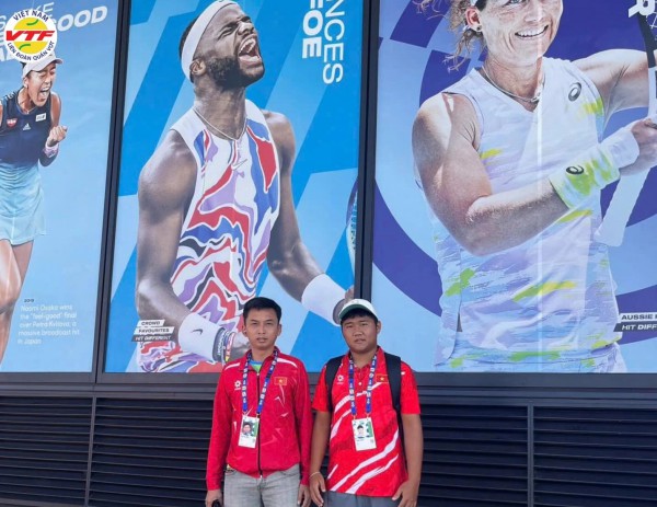 Lê Tiến Anh trước cơ hội vào bán kết U.14 đơn nam quần vợt Úc mở rộng Lê Tiến Anh trước cơ hội vào bán kết U.14 đơn nam quần vợt Úc mở rộng