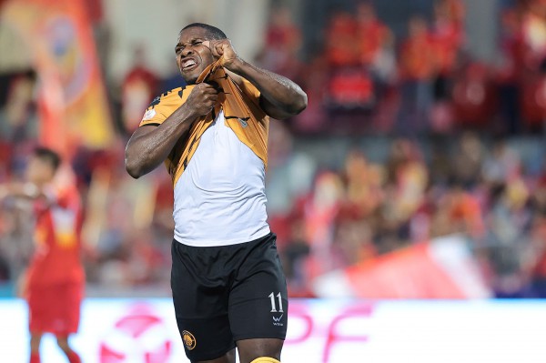 Lê Vitkor cùng Hà Tĩnh thắng Thanh Hóa, chen chân vào tốp 4: Trợ lý cũ thầy Kim lại ‘khóc’ Lê Vitkor cùng Hà Tĩnh thắng Thanh Hóa, chen chân vào tốp 4: Trợ lý cũ thầy Kim lại ‘khóc’