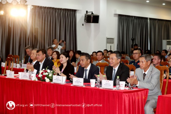 Lễ xuất quân ĐT nữ Việt Nam: Sẵn sàng hướng đến VCK Bóng đá nữ thế giới 2023 Lễ xuất quân ĐT nữ Việt Nam: Sẵn sàng hướng đến VCK Bóng đá nữ thế giới 2023