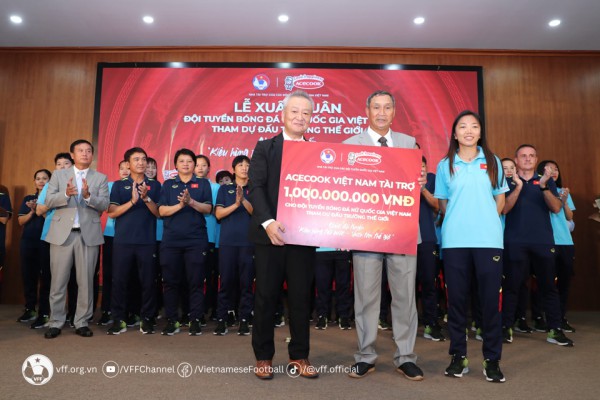 Lễ xuất quân ĐT nữ Việt Nam: Sẵn sàng hướng đến VCK Bóng đá nữ thế giới 2023 Lễ xuất quân ĐT nữ Việt Nam: Sẵn sàng hướng đến VCK Bóng đá nữ thế giới 2023