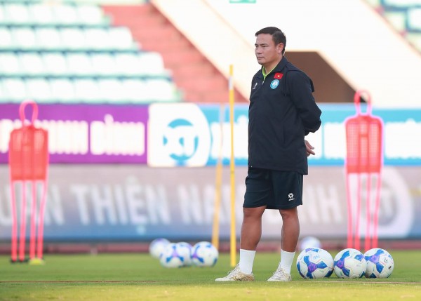 Lịch thi đấu V-League hôm nay: Thầy trò HLV Lê Huỳnh Đức tạo bất ngờ, Nam Định ‘thay tướng đổi vận’? Lịch thi đấu V-League hôm nay: Thầy trò HLV Lê Huỳnh Đức tạo bất ngờ, Nam Định ‘thay tướng đổi vận’?