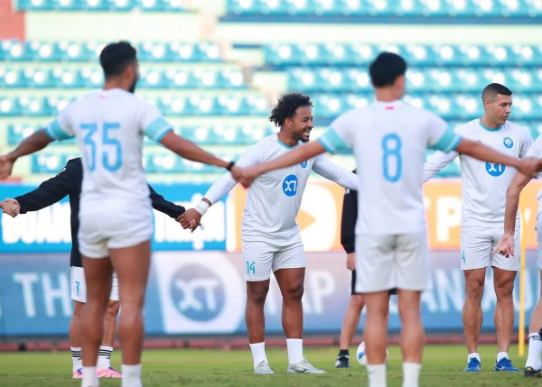 Lịch thi đấu V-League hôm nay: Thầy trò HLV Lê Huỳnh Đức tạo bất ngờ, Nam Định ‘thay tướng đổi vận’? Lịch thi đấu V-League hôm nay: Thầy trò HLV Lê Huỳnh Đức tạo bất ngờ, Nam Định ‘thay tướng đổi vận’?