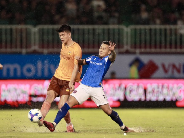 Lịch thi đấu V-League mới nhất: HAGL đại chiến đội Hà Nội, CLB CA TP.HCM tiếp tục gây sốc?