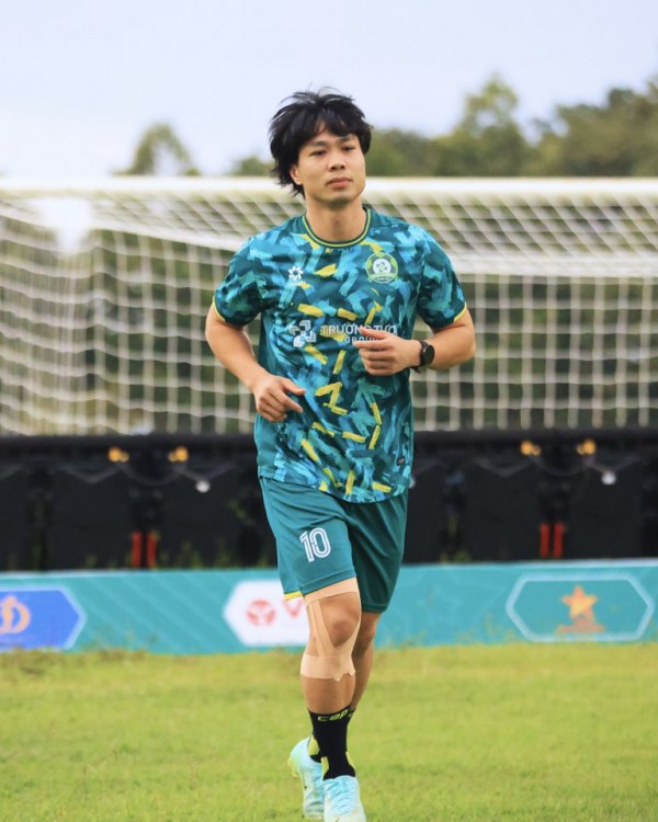 Lịch thi đấu giải hạng nhất: Trường Tươi Đồng Nai có đòi lại được ngôi đầu khi có Công Phượng? Lịch thi đấu giải hạng nhất: Trường Tươi Đồng Nai có đòi lại được ngôi đầu khi có Công Phượng?