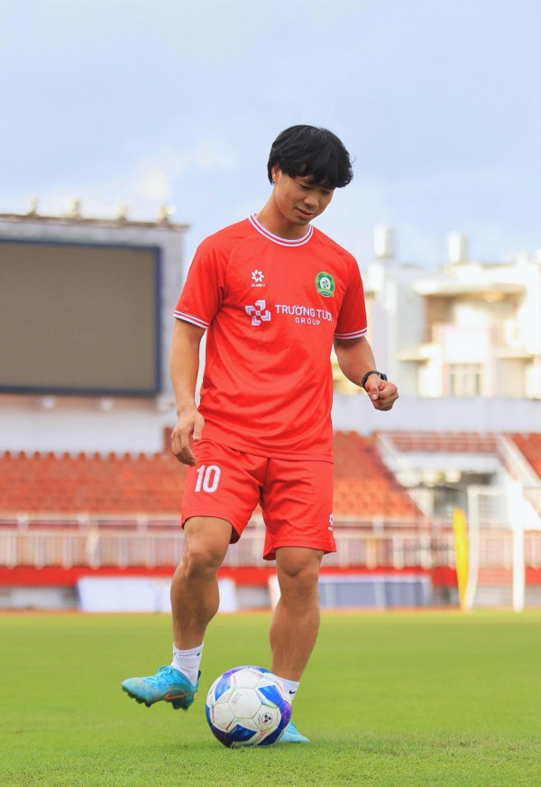 Lịch thi đấu hạng nhất: Công Phượng giúp Trường Tươi Đồng Nai thắng trận đầu tay? Lịch thi đấu hạng nhất: Công Phượng giúp Trường Tươi Đồng Nai thắng trận đầu tay?