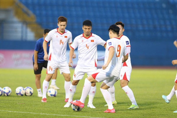 Lịch thi đấu mới nhất đội tuyển Việt Nam - Nepal: Kiên định với mục tiêu chiến thắng Lịch thi đấu mới nhất đội tuyển Việt Nam - Nepal: Kiên định với mục tiêu chiến thắng