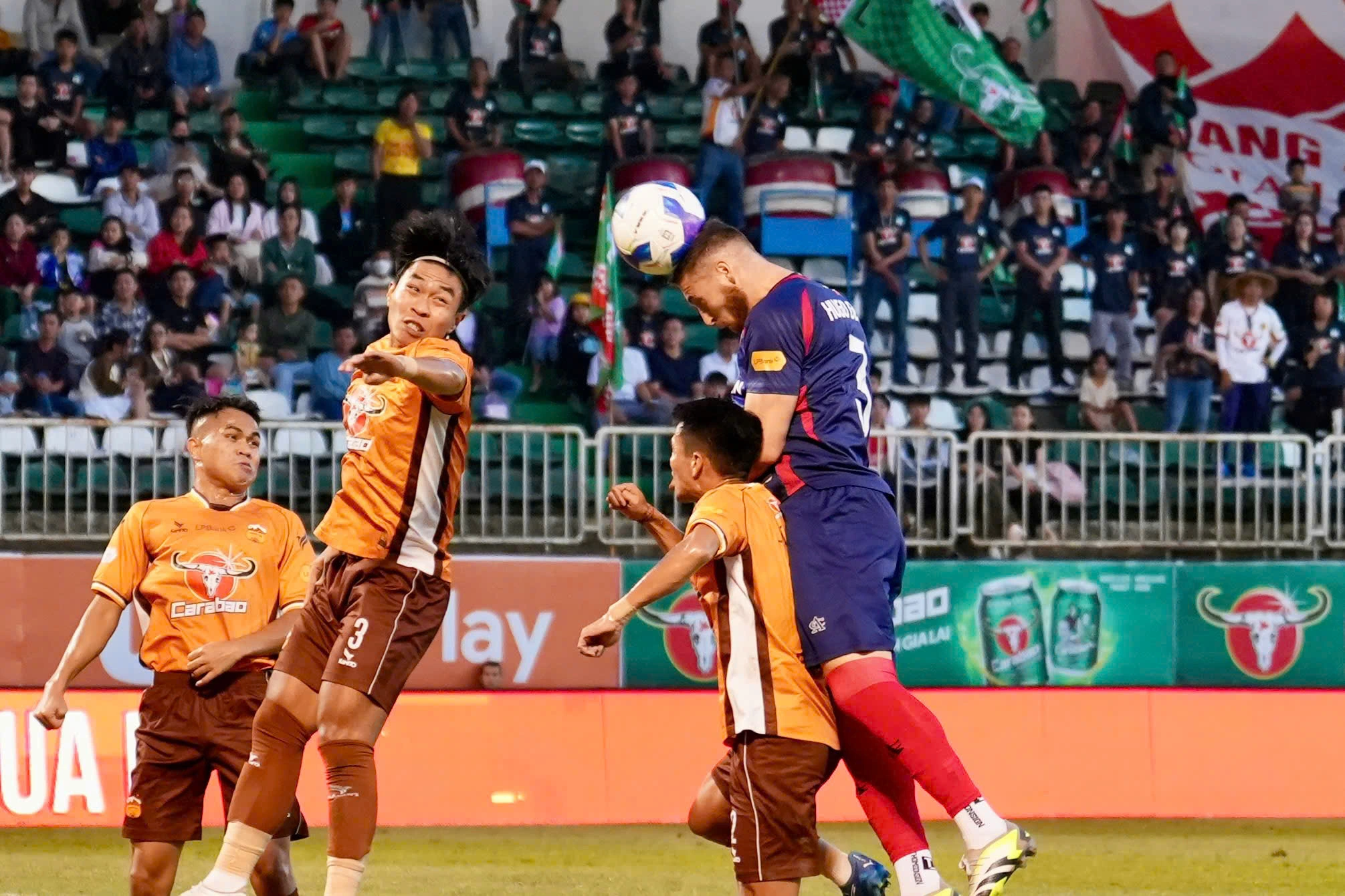 Lịch thi đấu vòng 9 V-League: Nhiều cuộc chạm trán 'nảy lửa'