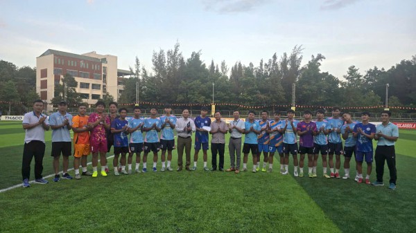 Lời dặn dò và khoản 'thưởng nóng' đặc biệt của Hiệu trưởng Trường ĐH Nha Trang