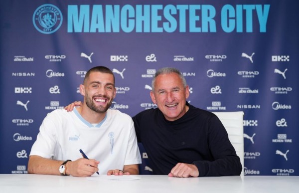 Man City chiêu mộ thành công Mateo Kovacic