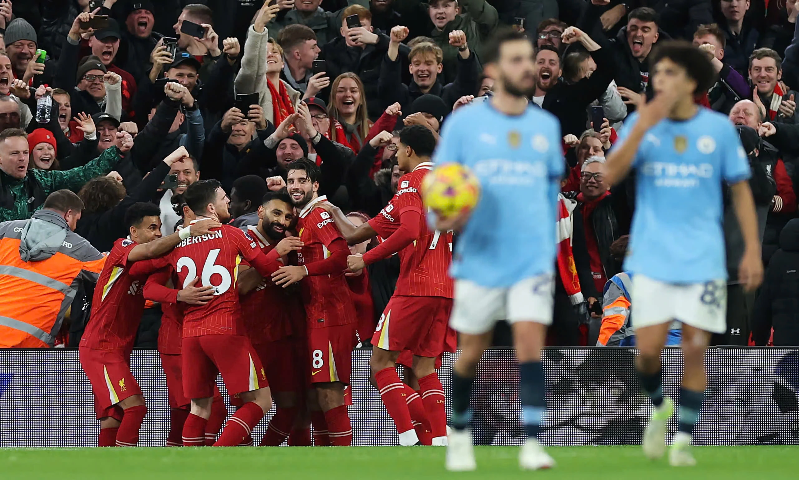 Man City đánh mất chính mình, thua Liverpool ở trận đại chiến: HLV Guardiola càng thêm đau!