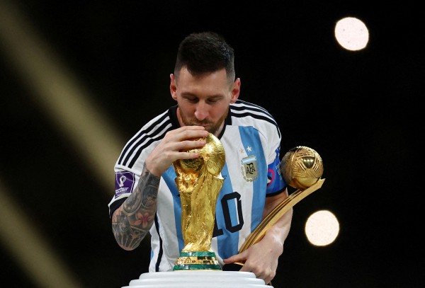 Messi và World Cup 2026: Những kỷ lục chờ được xô đổ