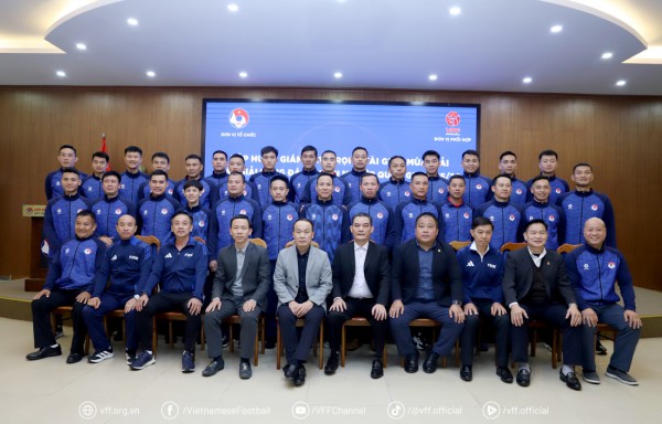 ‘Mổ băng’ các tình huống VAR, Ban Trọng tài có động thái đặc biệt khi V-League tái xuất