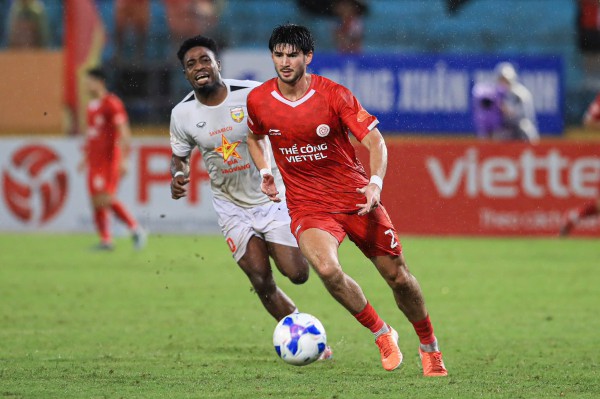 Nảy lửa vòng 6 V-League: Công cường đấu thủ chắc, ngôi đầu sẽ thuộc về... Nảy lửa vòng 6 V-League: Công cường đấu thủ chắc, ngôi đầu sẽ thuộc về...