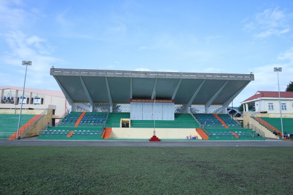 Ngắm SVĐ Quân khu 5 'lột xác', sẵn sàng mùa giải TNSV THACO cup 2026 Ngắm SVĐ Quân khu 5 'lột xác', sẵn sàng mùa giải TNSV THACO cup 2026