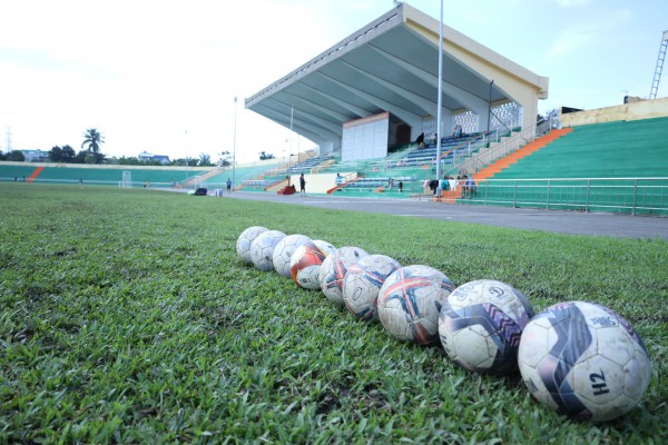 Ngắm SVĐ Quân khu 5 'lột xác', sẵn sàng mùa giải TNSV THACO cup 2026 Ngắm SVĐ Quân khu 5 'lột xác', sẵn sàng mùa giải TNSV THACO cup 2026