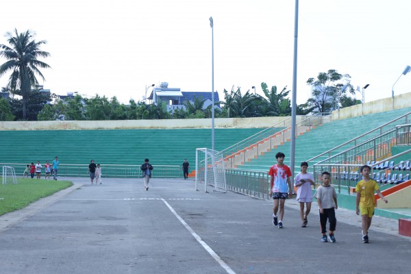 Ngắm SVĐ Quân khu 5 'lột xác', sẵn sàng mùa giải TNSV THACO cup 2026 Ngắm SVĐ Quân khu 5 'lột xác', sẵn sàng mùa giải TNSV THACO cup 2026