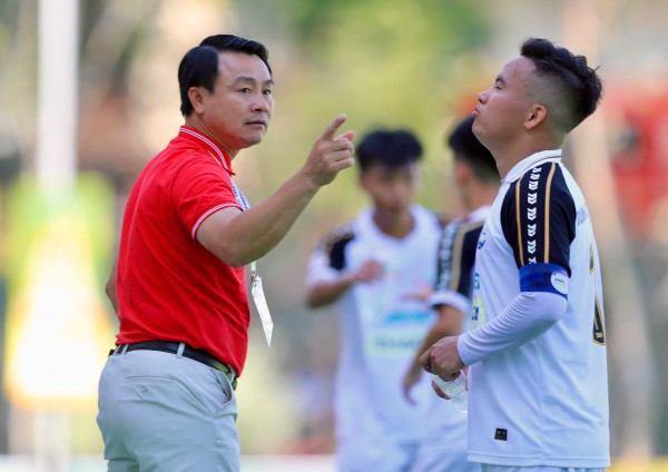 Ngày Trường ĐH Thủy lợi 'hạ bệ' đương kim vô địch