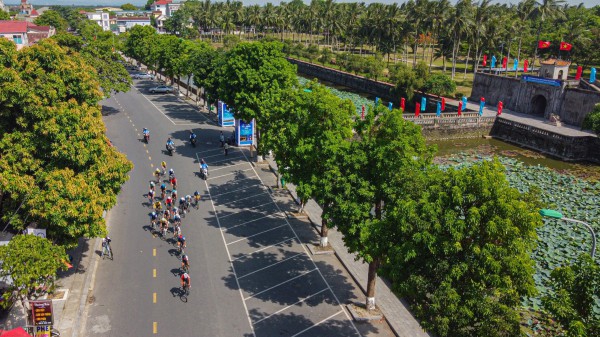 Ngày hội đạp xe Vì hòa bình trở lại Quảng Trị vào tháng 4