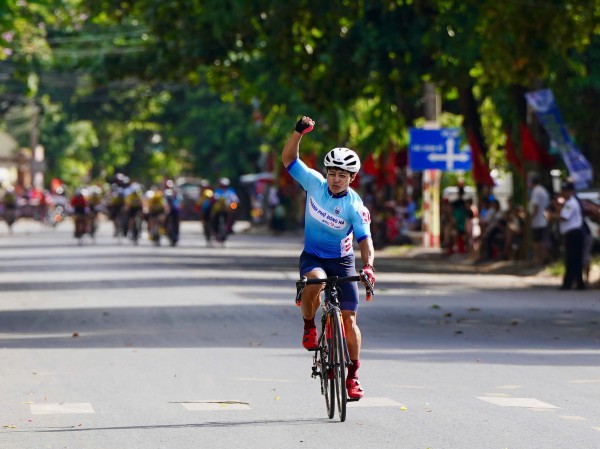 Ngày hội đạp xe Vì hòa bình trở lại Quảng Trị vào tháng 4