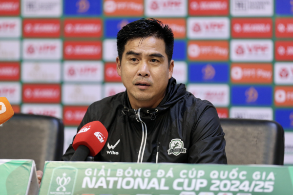 Nghiệp HLV 'long đong' của những nhà vô địch AFF Cup 2008: Hiếm ai suôn sẻ! Nghiệp HLV 'long đong' của những nhà vô địch AFF Cup 2008: Hiếm ai suôn sẻ!