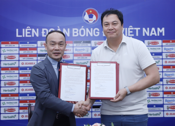 Người hùng World Cup Hàn Quốc gia hạn hợp đồng với đội tuyển Việt Nam Người hùng World Cup Hàn Quốc gia hạn hợp đồng với đội tuyển Việt Nam